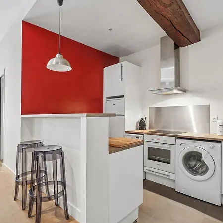 Cozy St Germain Apartment Paris
